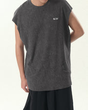 Totem Sleeveless T-shirt ᛝ Grey