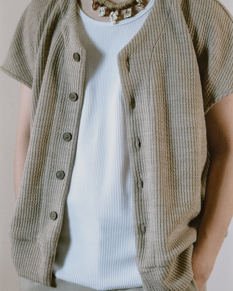 Box Knit Vest ᛝ Ash Grey