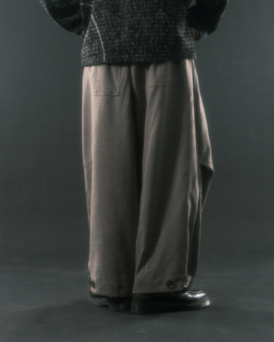 Pleat Volume Pants ᛝ Taupe