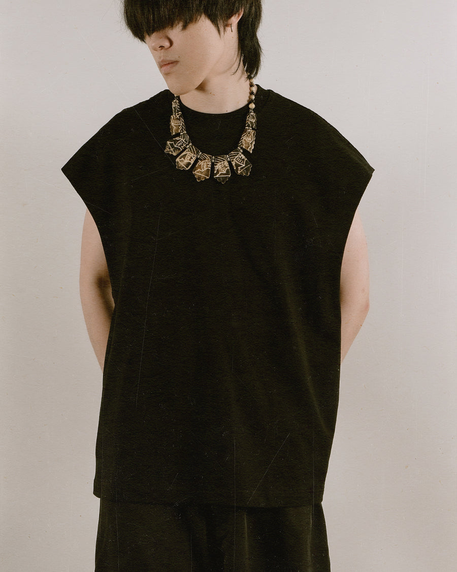 Sleeveless T-shirt ᛝ Black
