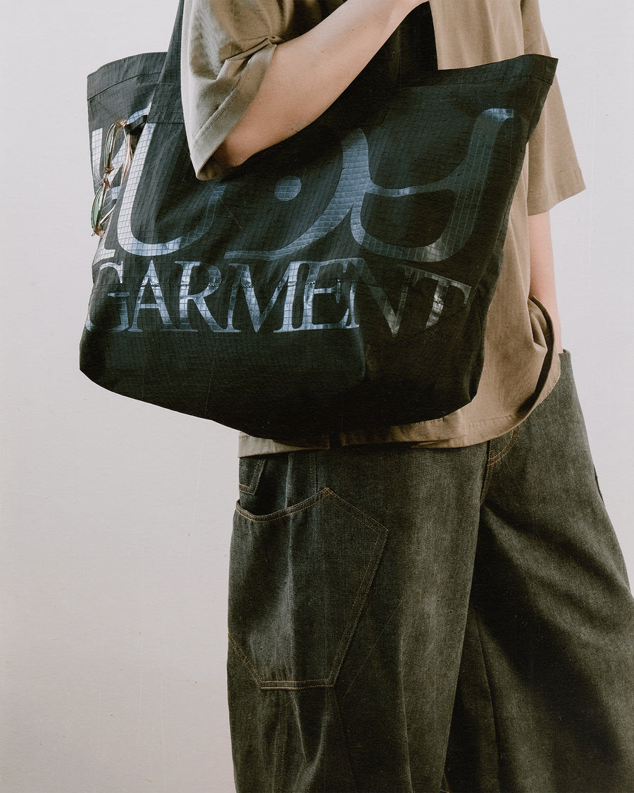 Weekend Tote Bag ᛝ Black