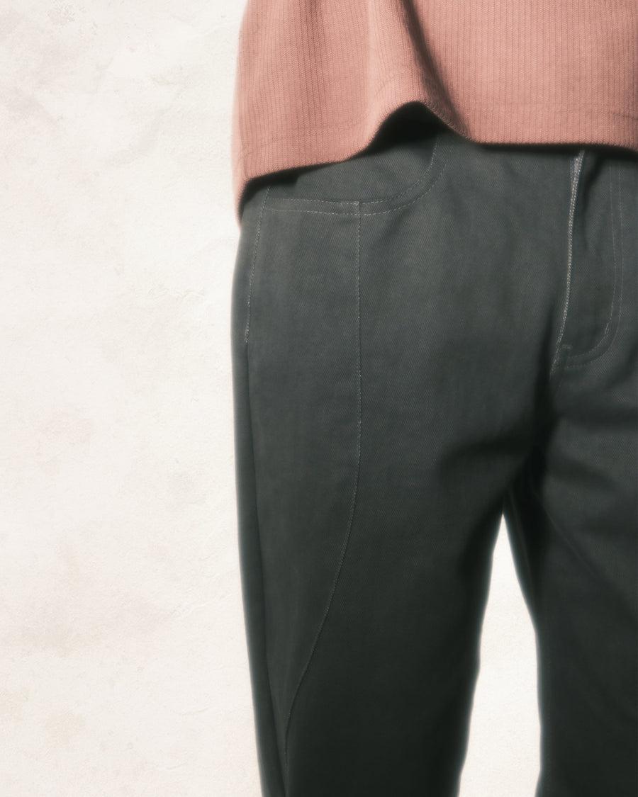 Arc Bootcut Jeans ᛝ Washed Black
