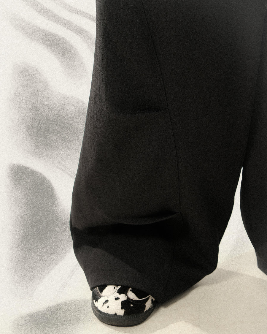 Pleat Curved Pants ᛝ Black