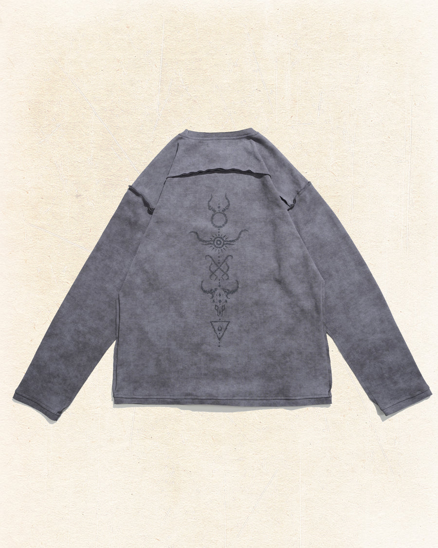Totem Reverse Long Tee ᛝ Grey