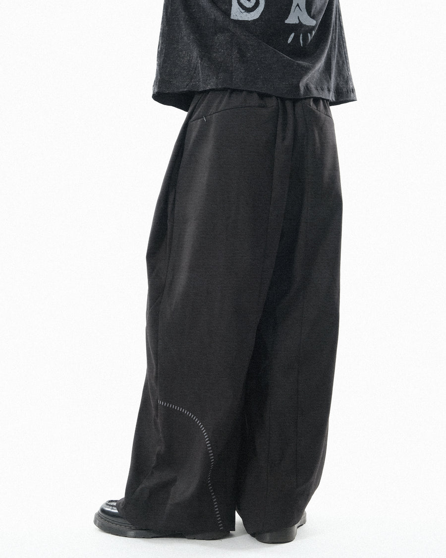 Curved Panel Pants ᛝ Black