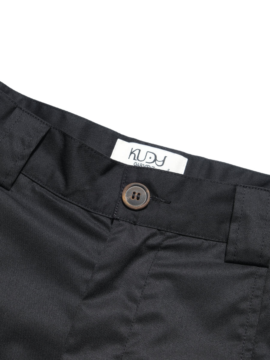 Pleat Shorts ᛝ Black