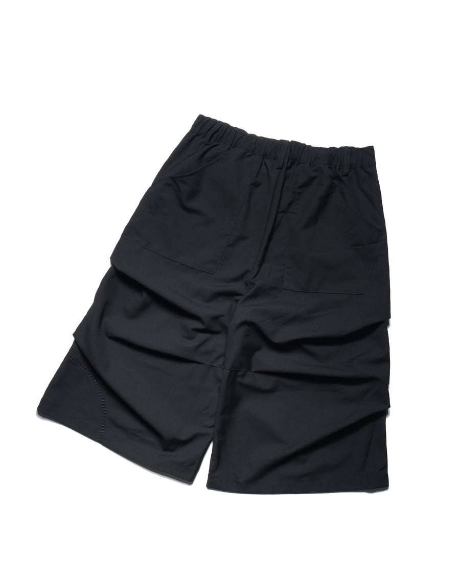 Volume Layer Shorts ᛝ Black