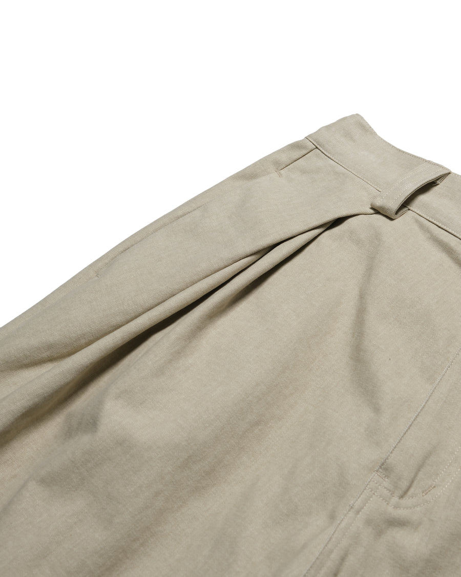 Double-Pleated Shorts ᛝ Khaki