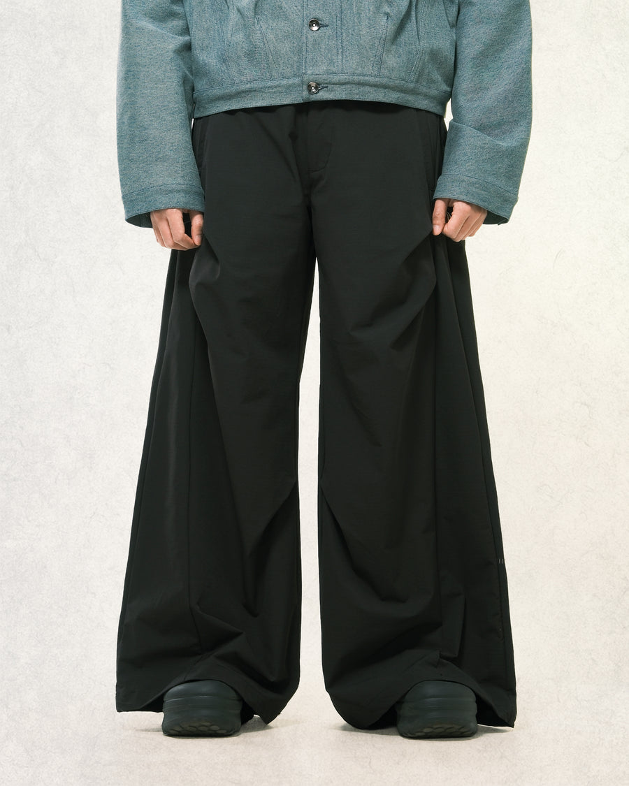 Arc Flow Tech Pants ᛝ Black