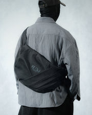 Arc Sling Bag ᛝ Black