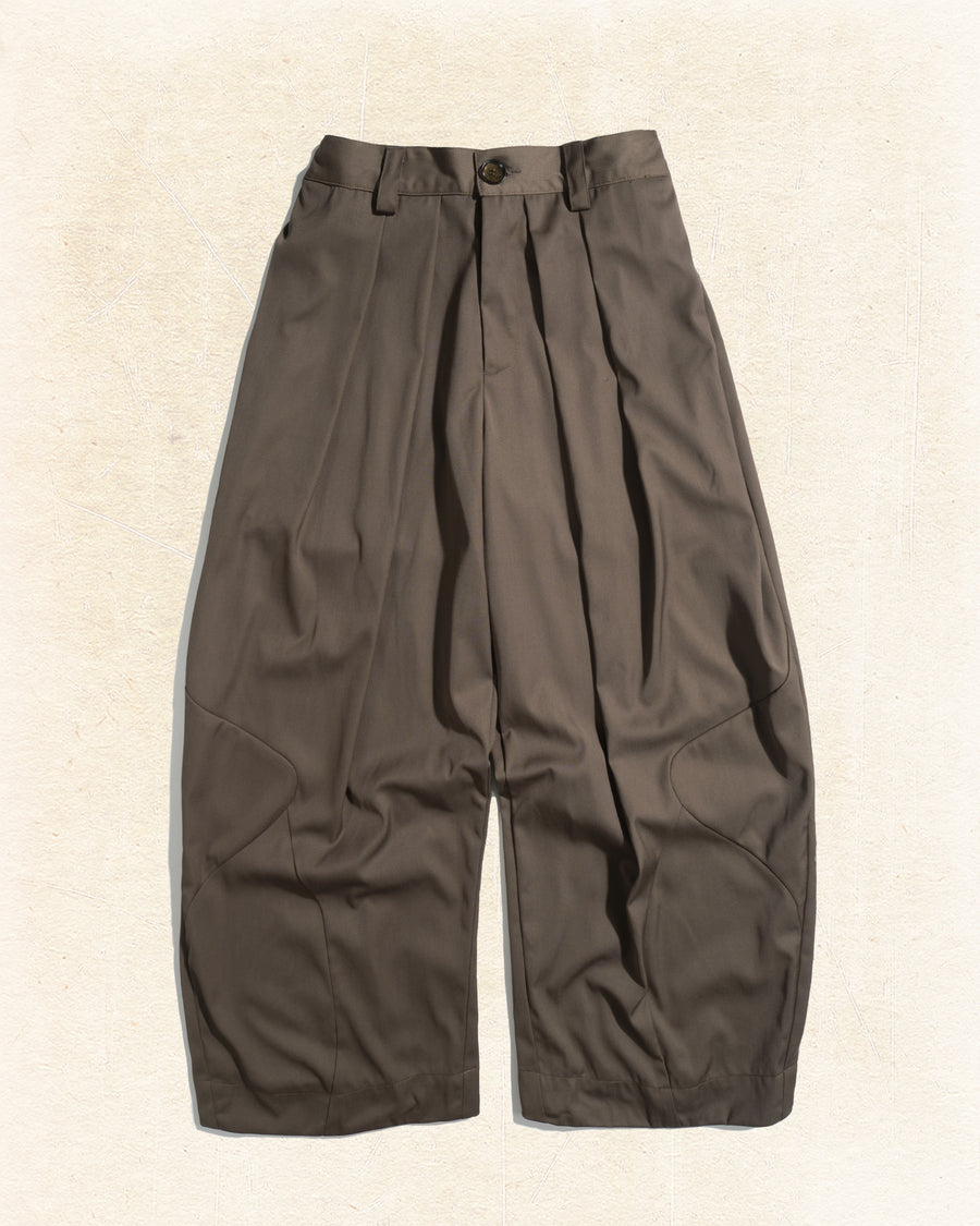 Curved Panel Pants ᛝ Brown