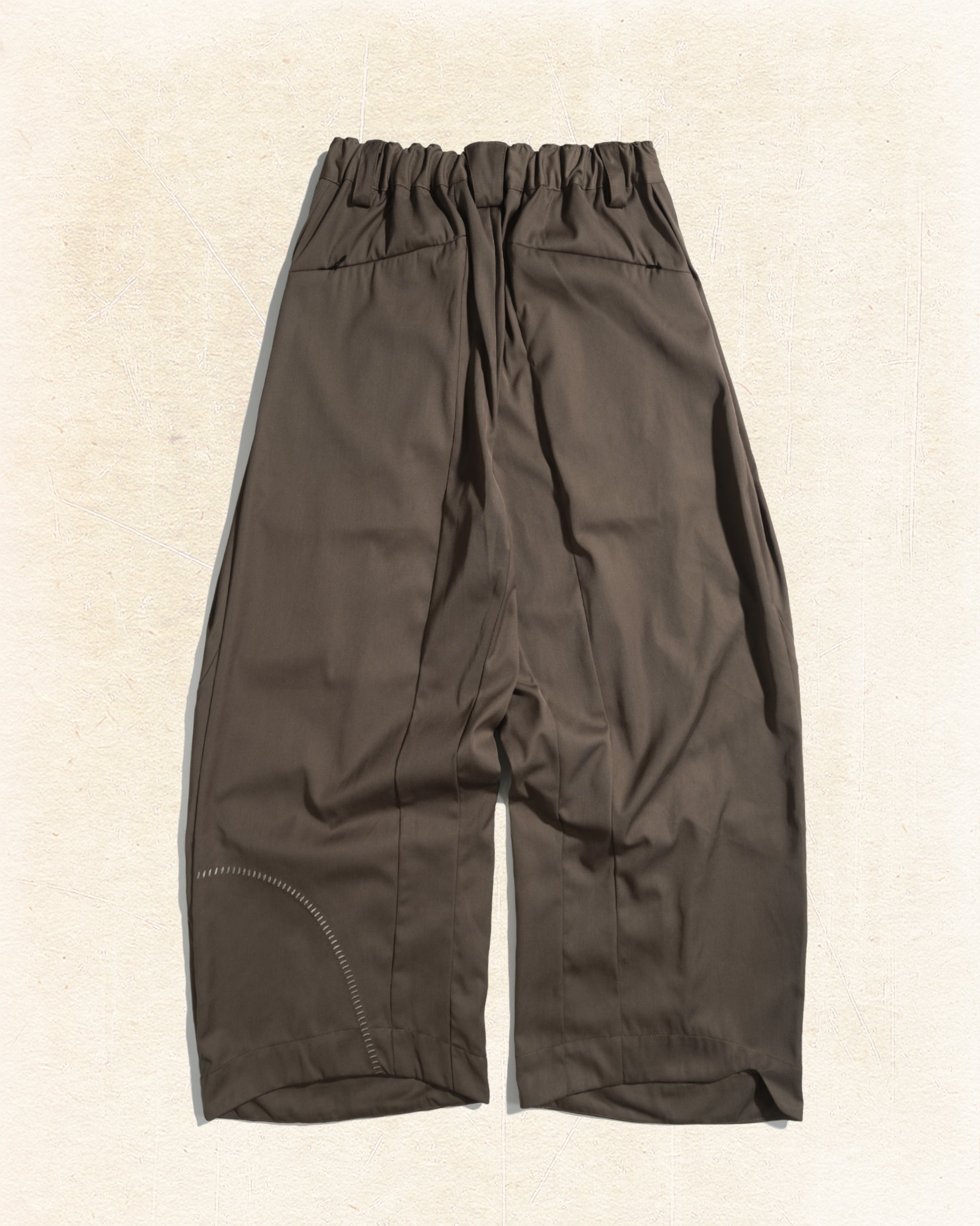 Curved Panel Pants ᛝ Brown