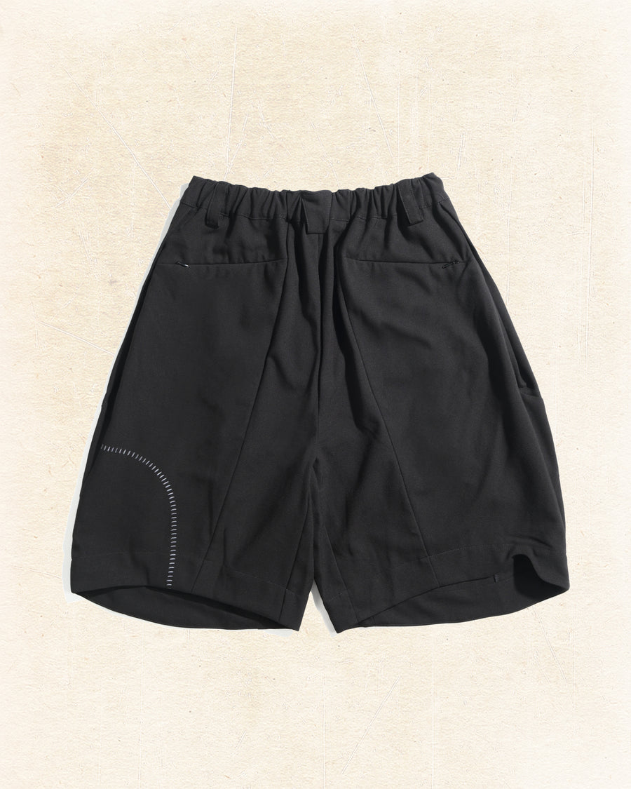 Panelled Arc Shorts ᛝ Black