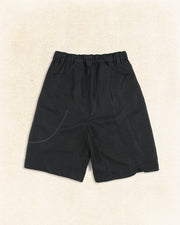 Curved Pocket Shorts ᛝ Black