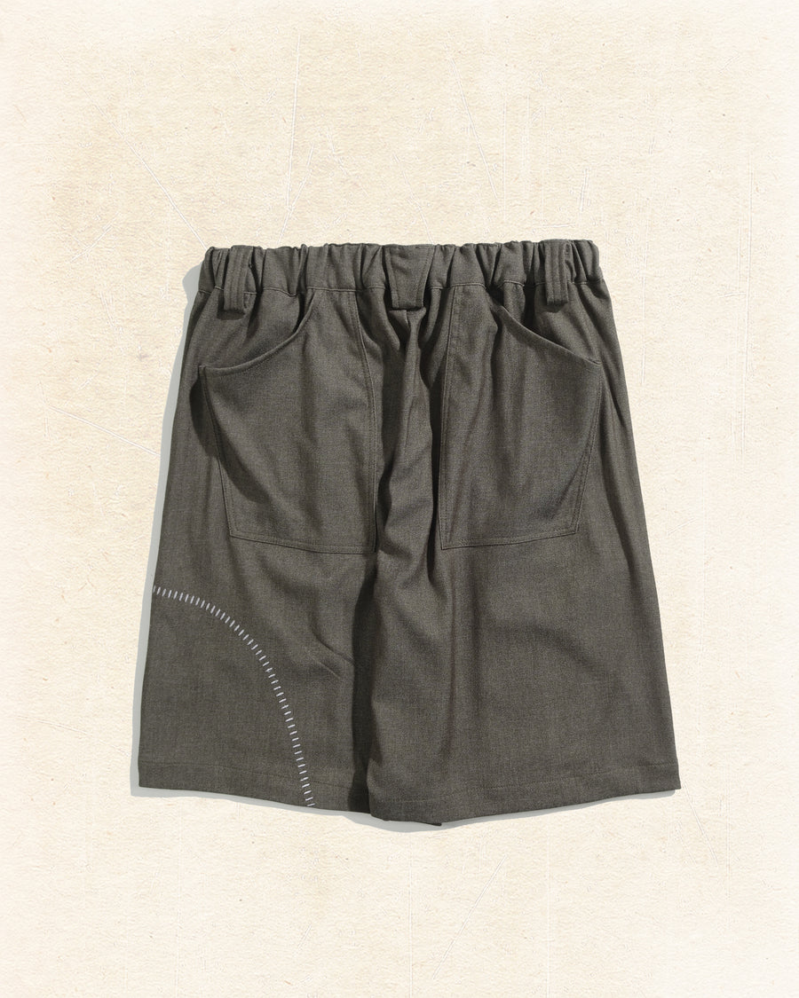 Contour Pleat Shorts ᛝ Taupe