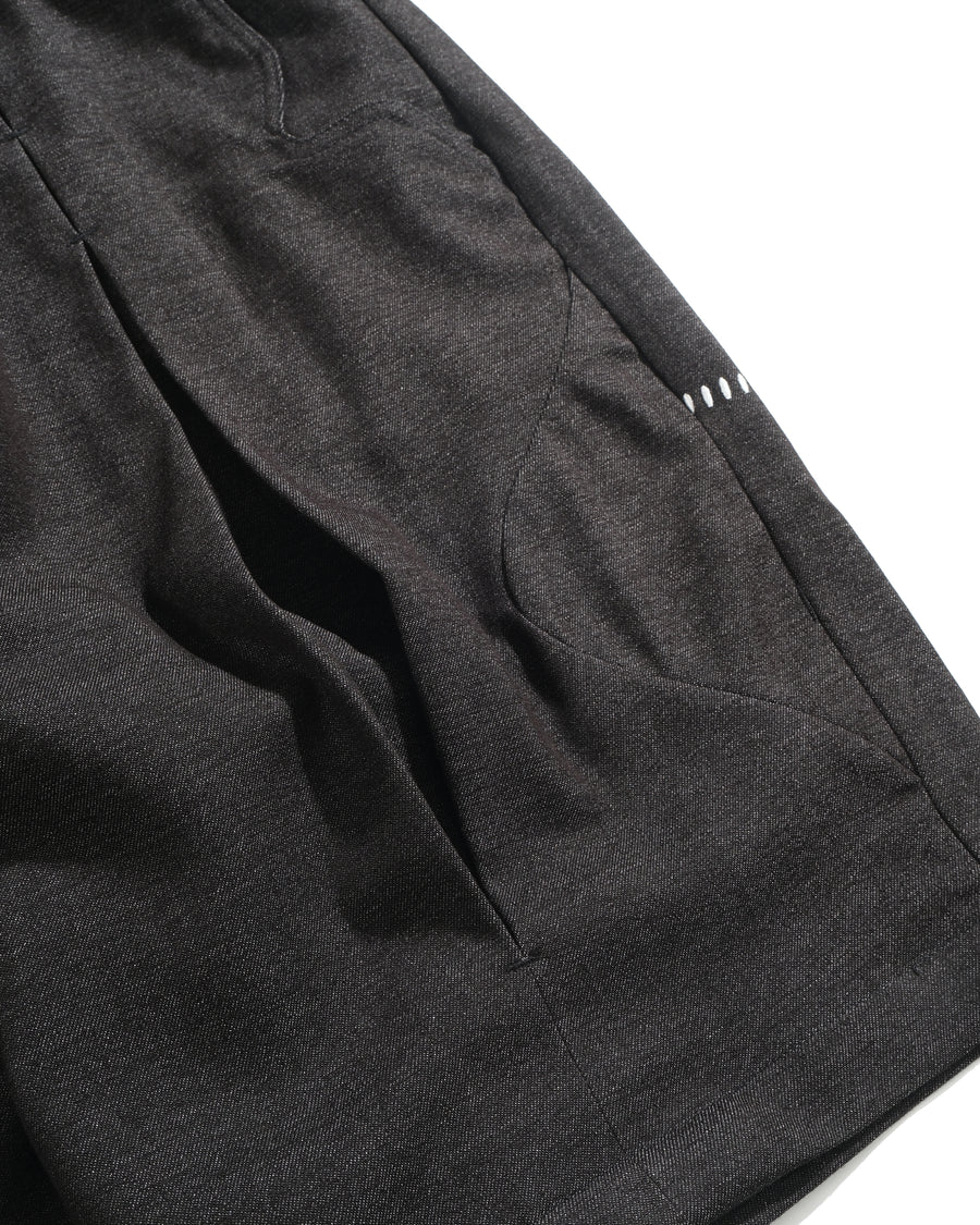 Contour Pleat Shorts ᛝ Black