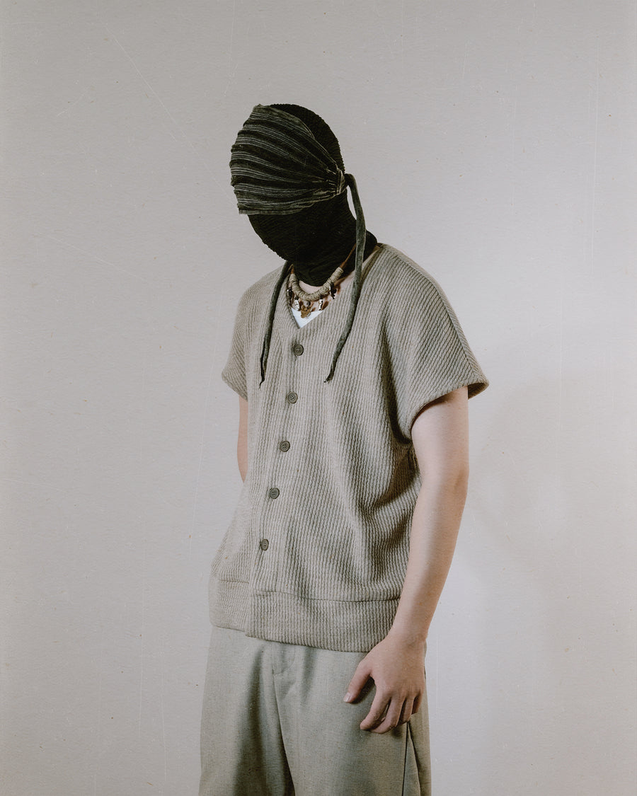 Box Knit Vest ᛝ Ash Grey